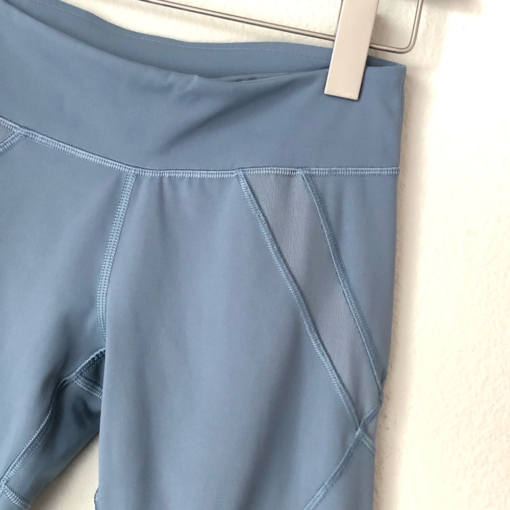 Lululemon Mesh Inset Cropped Leggings | Size 4 | Gunsmoke Blue - Picture 2 of 14